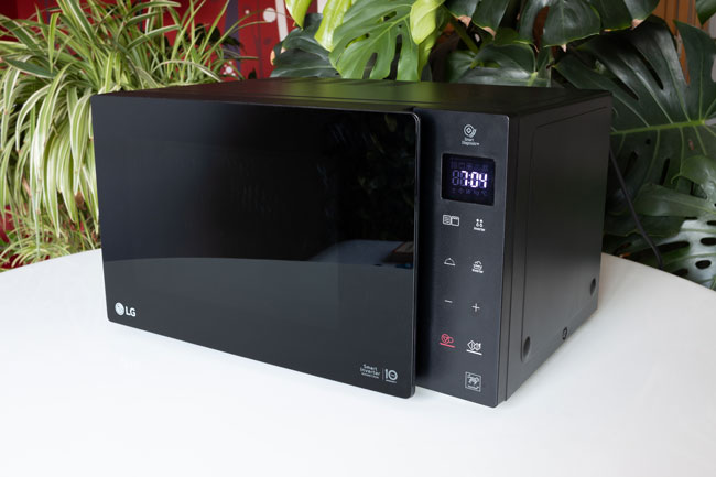 La tecnología Smart Inverter de los microondas de LG permite cocinar sin  que se pierdan nutrientes